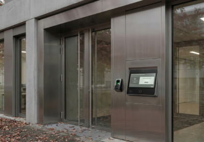 Controle de acesso: Segurança eficiente começa na entrada e se sustenta na consistência desse controle